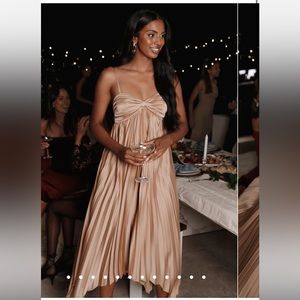 NEW Petal and pup pleated gold dress